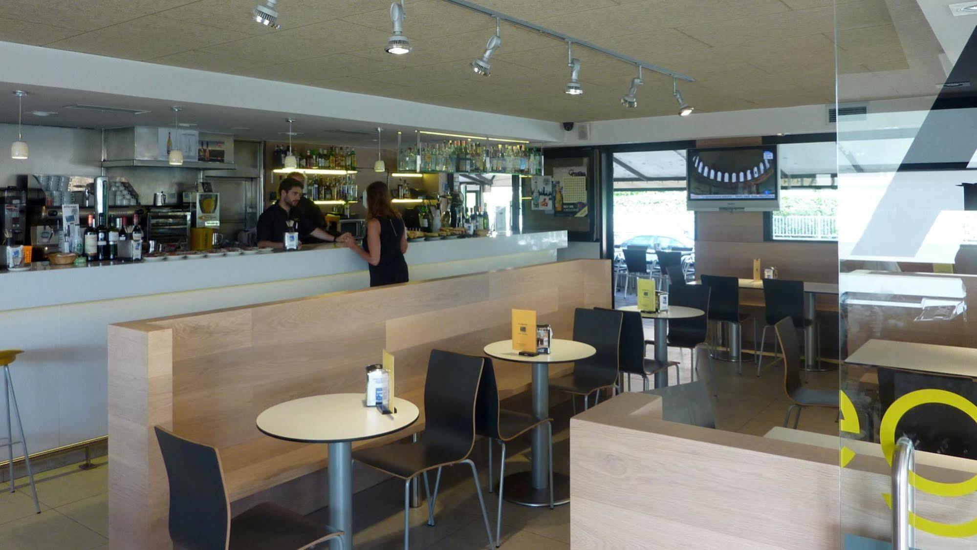 Hotel Ezeiza San Sebastian Exterior photo