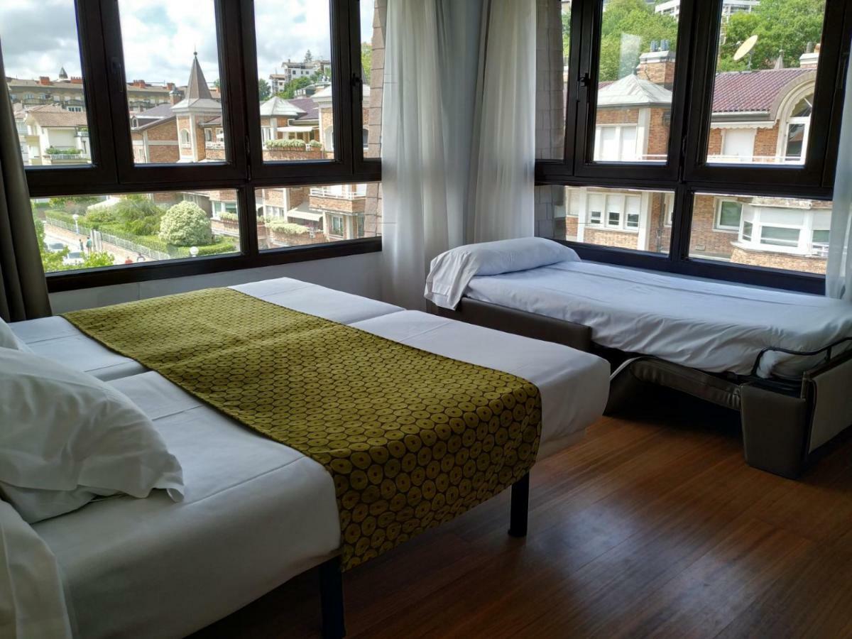 Hotel Ezeiza San Sebastian Exterior photo